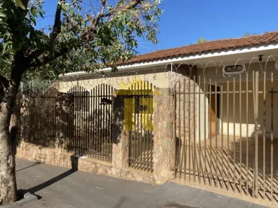 Casa com 2 Quartos à venda, 100m² no Jardim Simões, São José do Rio Preto