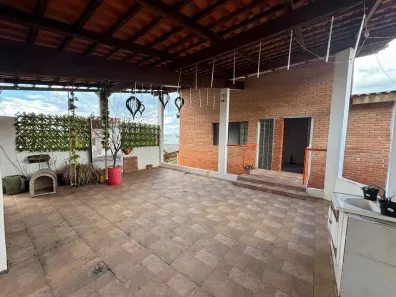 Sobrado com 4 Quartos à venda, 54m² no Jardim Paulista, Atibaia