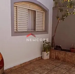 Casa com 2 Quartos à venda, 132m² no Vila Operária, Rio Claro