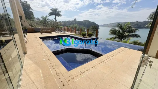 Fazenda/Sítio com 8 Quartos à venda, 1060m² no , Igaratá
