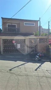 Sobrado com 4 Quartos para alugar, 107m² no Vila Nivi, São Paulo