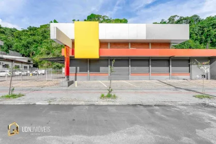 Galpão/Depósito/Armazém para alugar, 700m² no Ponta Aguda, Blumenau