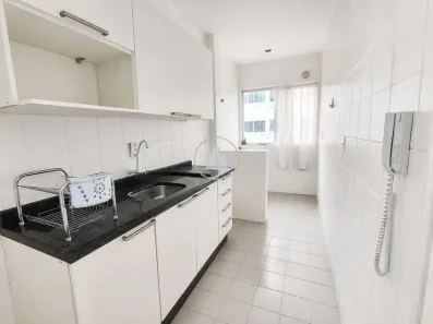 Apartamento com 2 Quartos para alugar, 62m² no Areias, São José