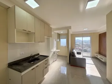 Apartamento com 2 Quartos para alugar, 42m² no Vila Galvão, Guarulhos