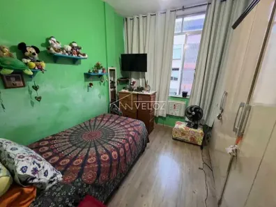 Kitnet à venda, 28m² no Centro, Rio de Janeiro