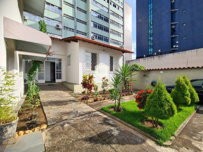 Casa com 3 quartos — Caiçaras, Belo Horizonte