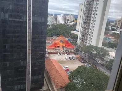 Sala Comercial à venda, 32m² no Centro, São José dos Campos