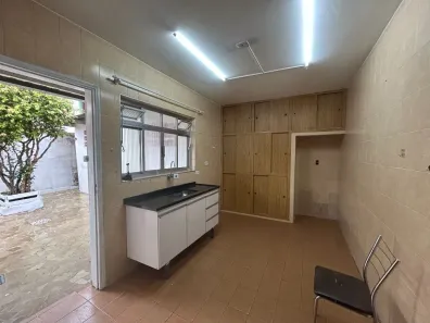 Casa com 2 Quartos para alugar, 120m² no Santa Maria, Santo André