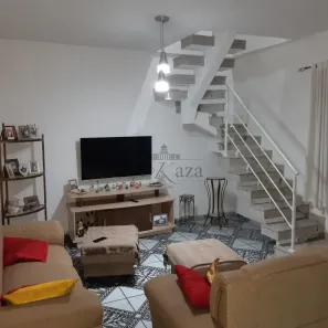 Sobrado com 3 Quartos à venda, 183m² no Jardim Santa Maria, Jacareí