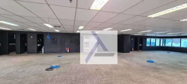 Sala Comercial para alugar, 371m² no Itaim Bibi, São Paulo