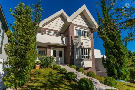 Casa de Condomínio com 3 Quartos à venda, 364m² no Campo Comprido, Curitiba
