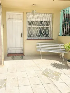 Casa com 2 Quartos para alugar, 107m² no Centro, Pelotas