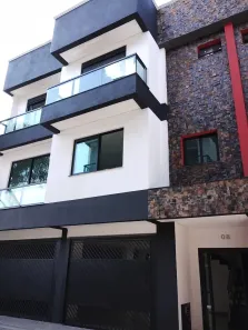 Sobrado com 4 Quartos à venda, 400m² no Vila Albertina, São Paulo