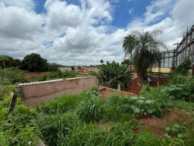 Lote/Terreno à venda, 1390m² no Jardim Centenário, Campo Grande