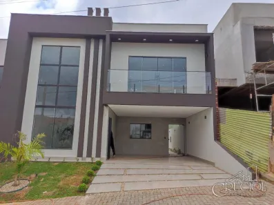 Casa de Condomínio com 3 Quartos à venda, 215m² no Olímpico, Londrina