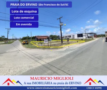 Lote/Terreno à venda, 450m² no Praia do Ervino, São Francisco do Sul