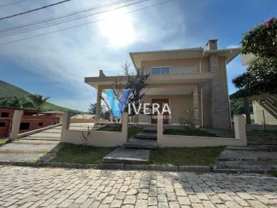 Casa com 4 Quartos à venda, 250m² no Albuquerque, Teresópolis