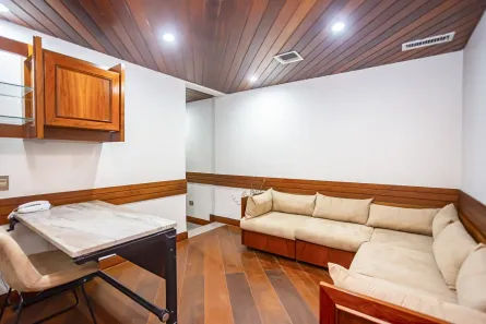 Sala Comercial à venda, 37m² no Centro, Curitiba