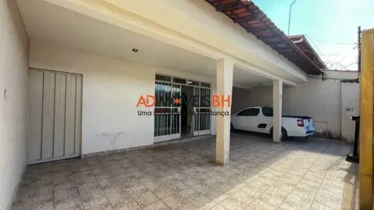 Casa com 3 Quartos à venda, 200m² no Conjunto Celso Machado, Belo Horizonte