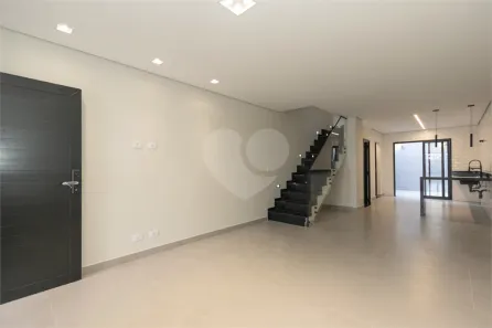 Sobrado com 3 Quartos à venda, 127m² no Vila Gumercindo, São Paulo