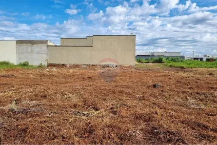 Lote/Terreno à venda, 616m² no , Confresa