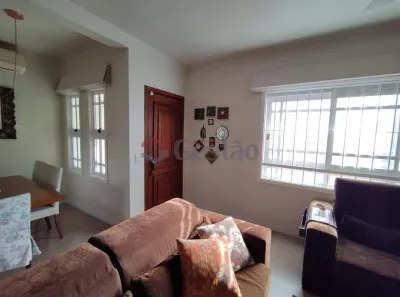 Sobrado com 3 Quartos à venda, 142m² no Igara, Canoas