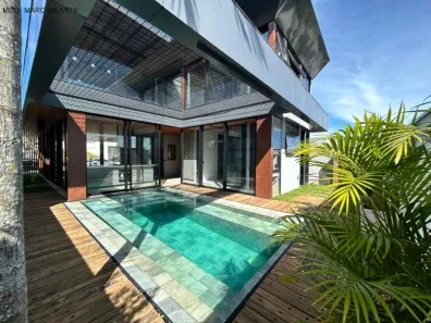 Casa de Condomínio com 3 Quartos à venda, 300m² no Cézar de Souza, Mogi das Cruzes