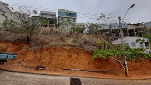 Lote/Terreno à venda, 200m² no Moacyr Brotas, Colatina