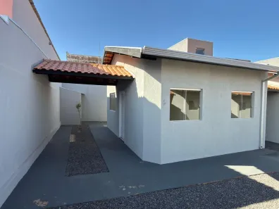 Casa de Condomínio com 2 Quartos para alugar, 80m² no Vila Taquarussu, Campo Grande