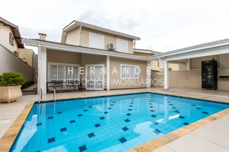 Casa de Condomínio com 4 Quartos à venda, 360m² no Alphaville, Santana de Parnaíba