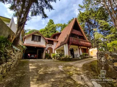 Casa com 3 Quartos à venda, 237m² no Cascata dos Amores, Teresópolis