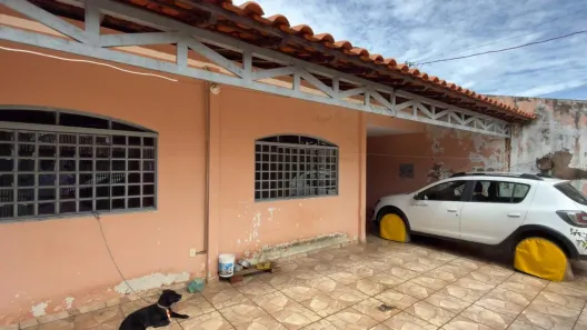 Casa com 3 Quartos à venda, 300m² no Taguatinga Norte, Brasília