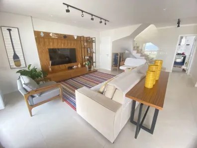 Cobertura com 4 Quartos à venda, 270m² no Mar e Céu, Guarujá