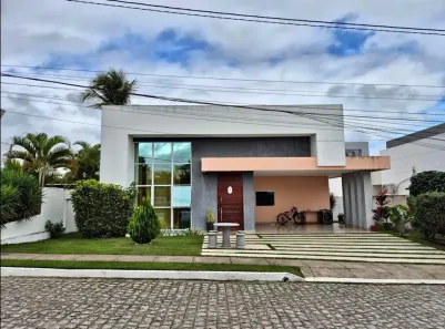 Casa de Condomínio com 3 Quartos para alugar, 250m² no , Caruaru