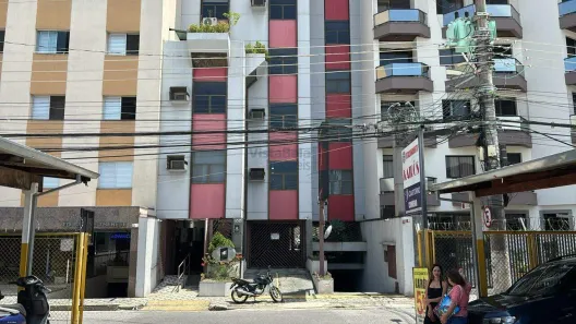 Sala Comercial à venda, 33m² no Centro, Taubaté