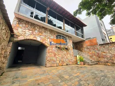 Casa com 3 Quartos à venda, 228m² no Renascença, Belo Horizonte