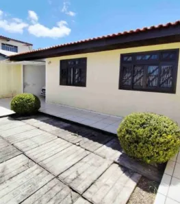 Casa com 2 Quartos à venda, 120m² no Sítio Cercado, Curitiba