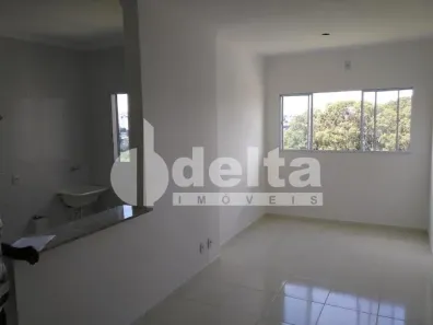 Apartamento com 2 Quartos à venda, 48m² no Dona Zulmira, Uberlândia