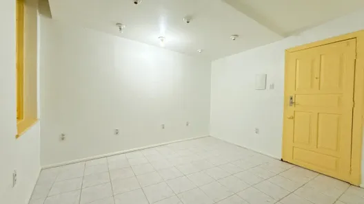 Sala Comercial para alugar, 45m² no Centro Histórico, Porto Alegre