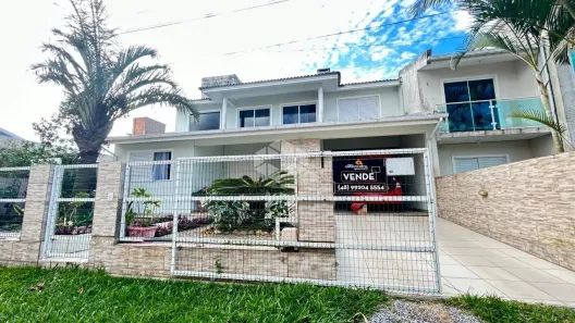 Casa com 5 Quartos à venda, 240m² no Village, Garopaba