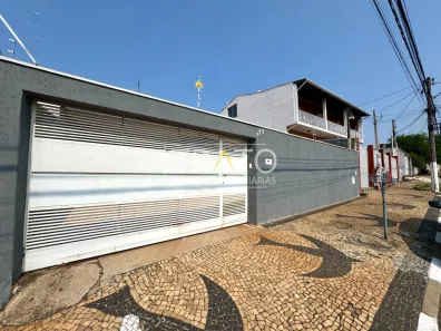 Casa com 3 Quartos à venda, 132m² no Vila Lemos, Campinas