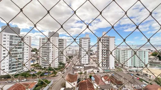 Apartamento com 3 Quartos à venda, 106m² no Barreiros, São José