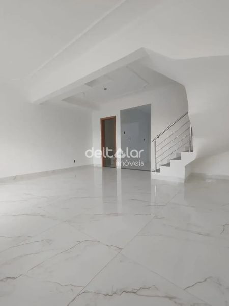 Casa com 3 quartos — Copacabana, Belo Horizonte