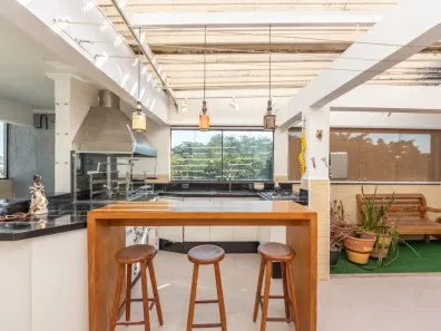 Casa com 2 Quartos à venda, 208m² no Montanhão, São Bernardo do Campo