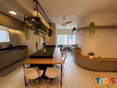 Apartamento com 3 Quartos para alugar, 77m² no Centro, Caraguatatuba