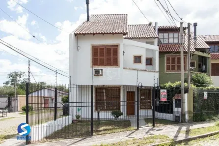 Casa com 3 Quartos à venda, 200m² no Serraria, Porto Alegre