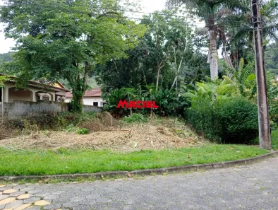 Lote/Terreno à venda, 403m² no Park Imperial, Caraguatatuba