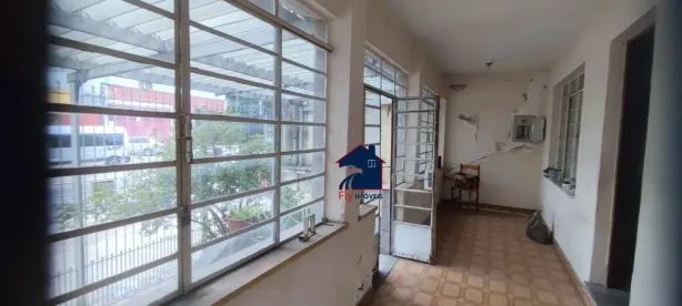 Imóvel Comercial com 3 Quartos à venda, 250m² no Moinho Velho, São Paulo