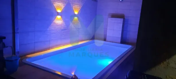 Sobrado com 3 Quartos à venda, 215m² no Borda da Mata, Caçapava