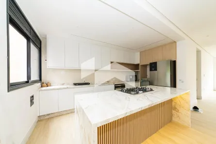Apartamento com 3 Quartos à venda, 227m² no Cabral, Curitiba